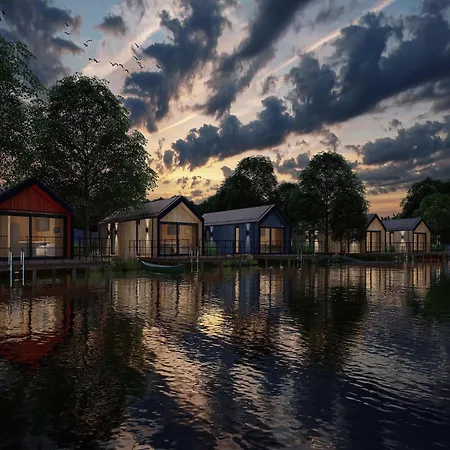 Modern Water With Air Conditioning, Near The Maasduinen Holiday home *